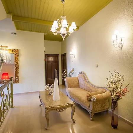 Castello Неос-Пантелеймонас