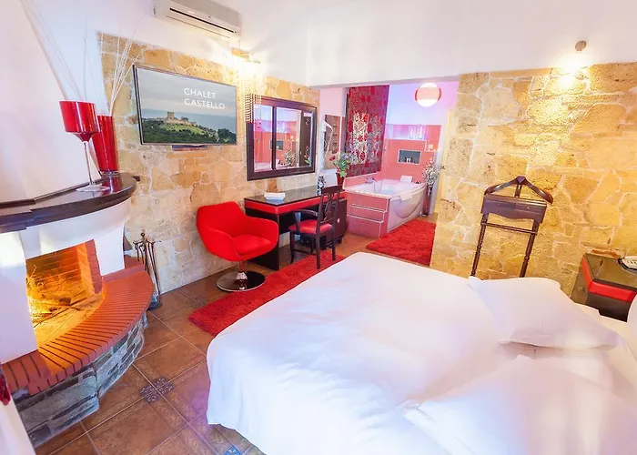 Castello 3* Neos Panteleimonas