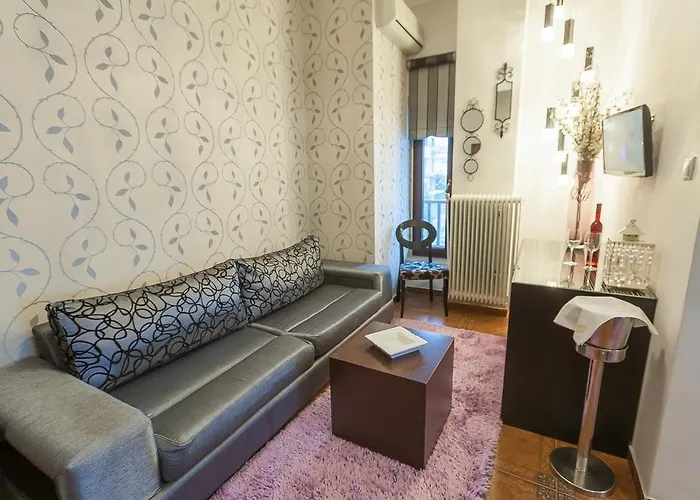 Kro Castello Neos Panteleimonas